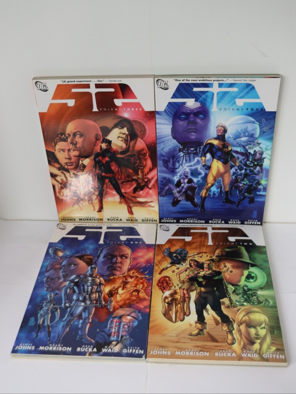 52 DC Comics Volume 1-4